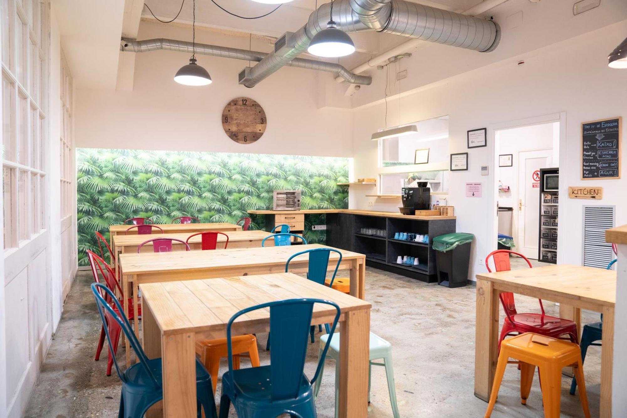 Koba Hostel Сан Себастиан Екстериор снимка